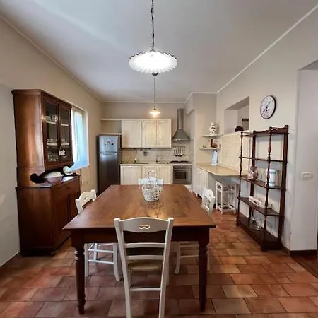 La Magnolia Apartment